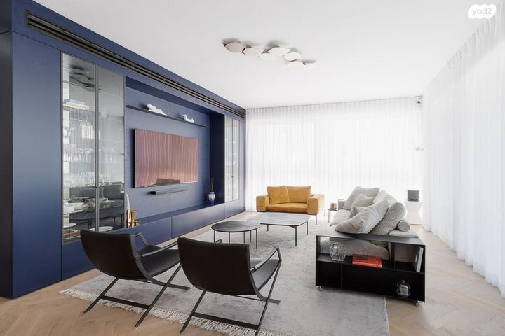 גג/ פנטהאוז, דניאל סמבורסקי, אזורי חן, גימל החדשה, תל אביב יפו