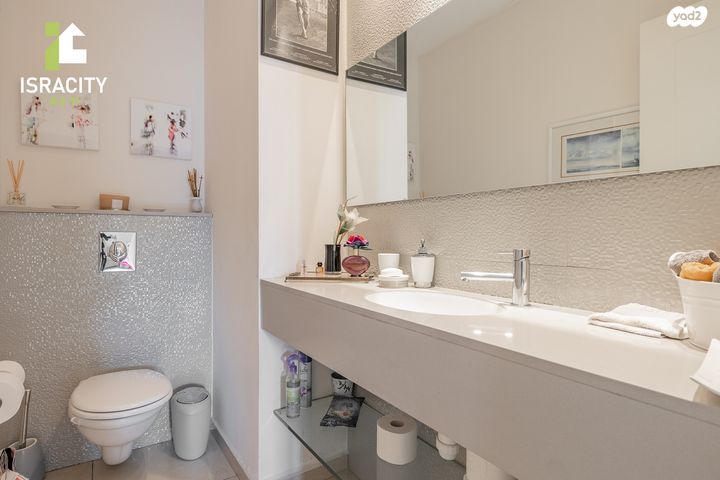 דירה, הרי הגלעד, בורסה, רמת גן