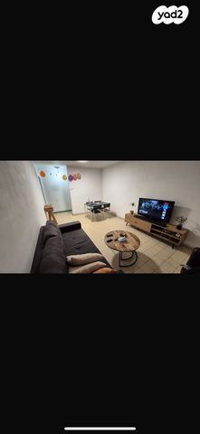 דירה, שכונה ב', באר שבע