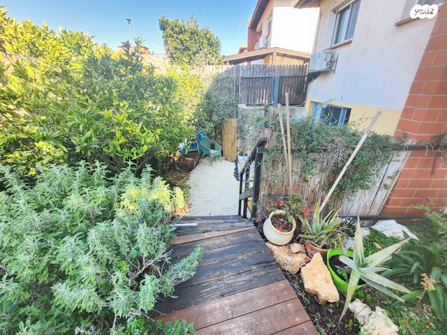 בית פרטי/ קוטג', כפר ורדים