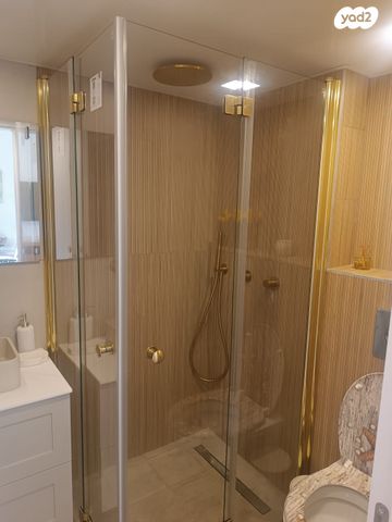 דירה, נאות גולף, נאות גולף, קיסריה