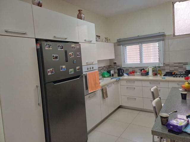 דירה, שכונת בן גוריון, מרכז העיר ג', רמת גן