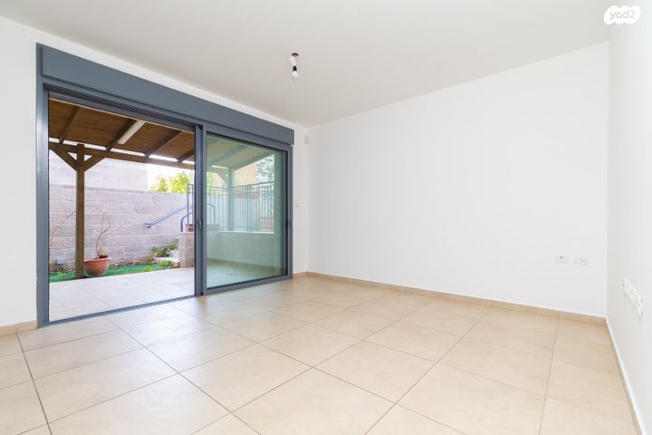 דירת גן, שדרות הרצל, בית הכרם, רמת בית הכרם, ירושלים