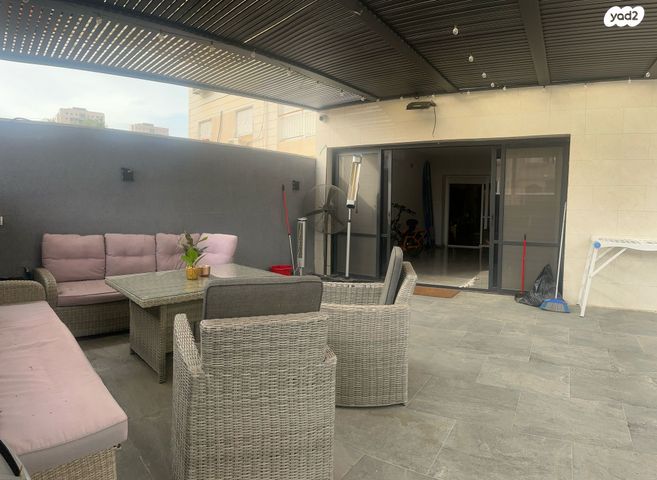 דירת גן, ראשון לציון 20, אשדוד