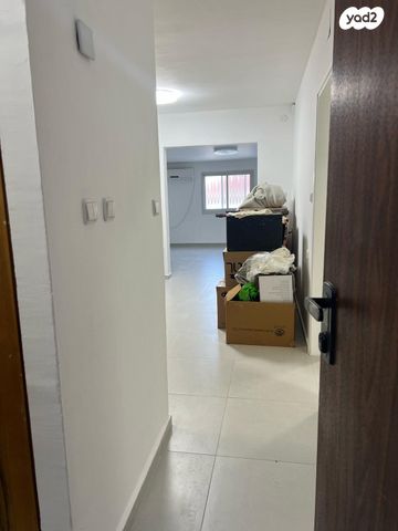 דו משפחתי, נורית 29, קרית שמונה