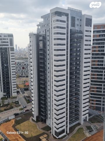 דירה, יצחק שמיר 5, רמת הדר, גבעת שמואל