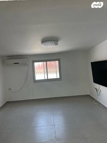 דו משפחתי, נורית 29, קרית שמונה