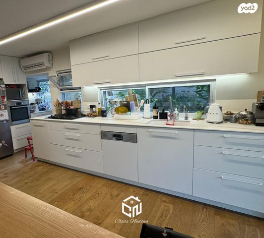 בית פרטי/ קוטג', רמת חן, רמת גן