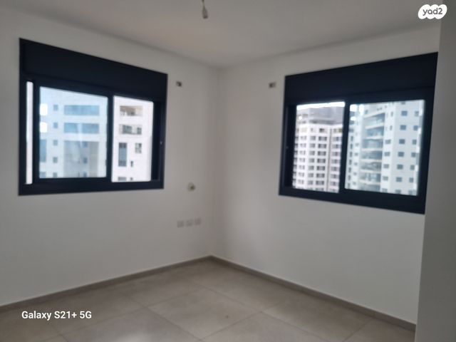 דירה, יצחק שמיר 5, רמת הדר, גבעת שמואל