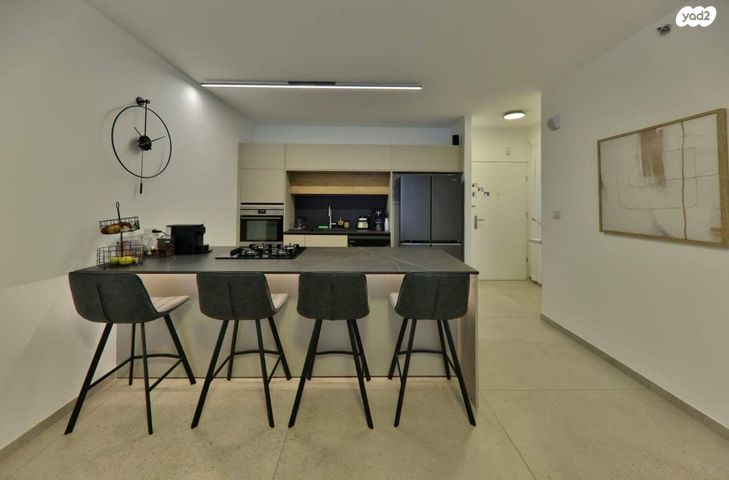 דירה, גאולה כהן, גלי ים, קרית ים