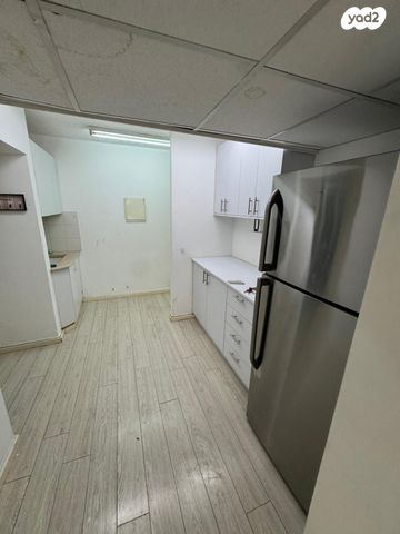 משרדים, כפר סבא