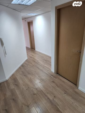 משרדים, חיפה