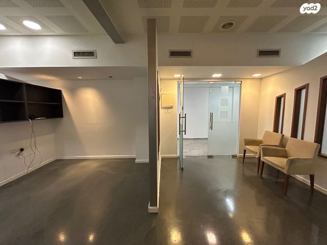 משרדים, שדרות ההסתדרות 32, צומת הקריות, חוף שמן, חיפה