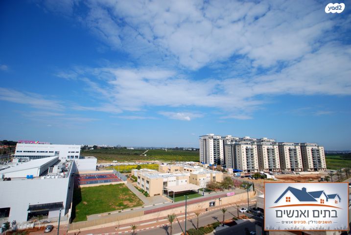 דירה, אהוד מנור, יפה נוף, כפר יונה