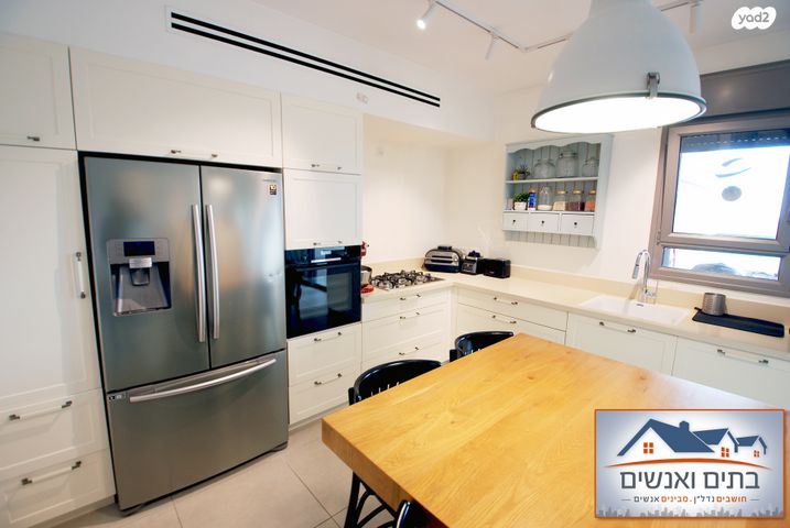 דירה, אהוד מנור, יפה נוף, כפר יונה