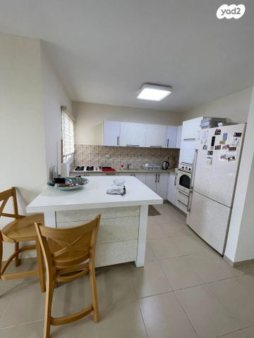 דירה, הזמיר, נהריה הירוקה, נהריה