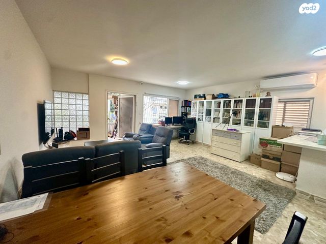 דירה, ביאליק, ארלוזורוב, כפר סבא