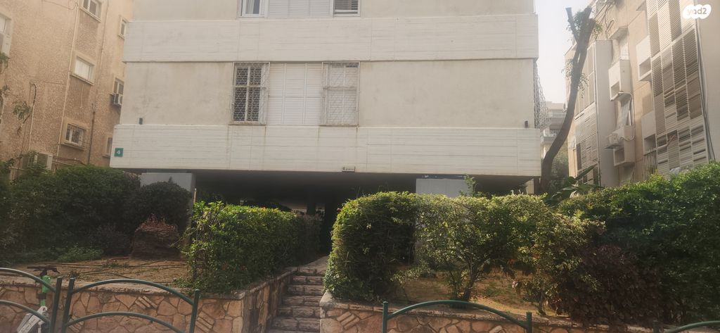 גג/ פנטהאוז, הזיתים 4, שכונת יהלום, מרכז העיר ב, רמת גן