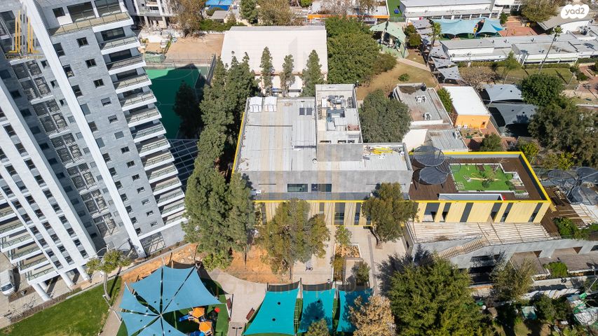 דירה, הרצליה