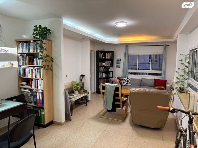 דירה, חזקיהו המלך, קטמון הישנה, ירושלים