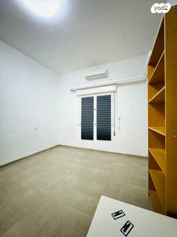 דירה, כינרת 5, הדר עליון, חיפה