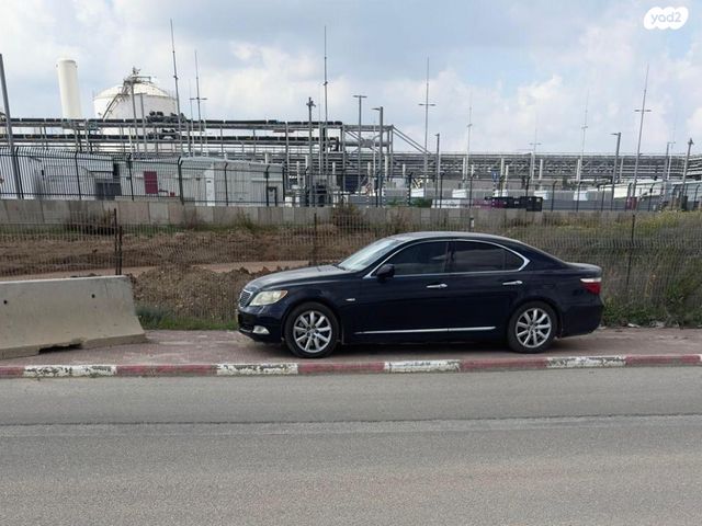 מודעת רכב לקסוס LS