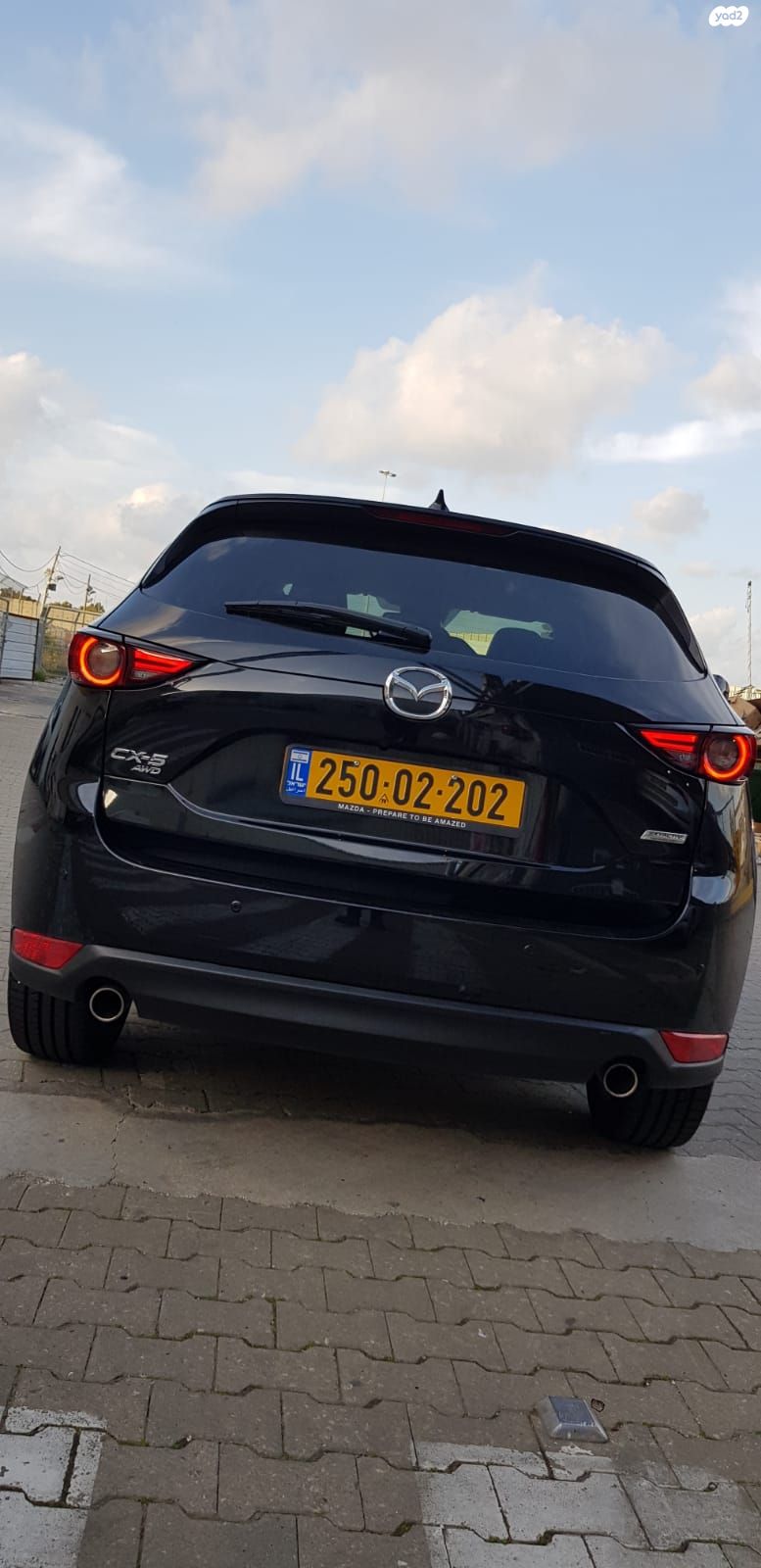 מודעת רכב מאזדה CX-5