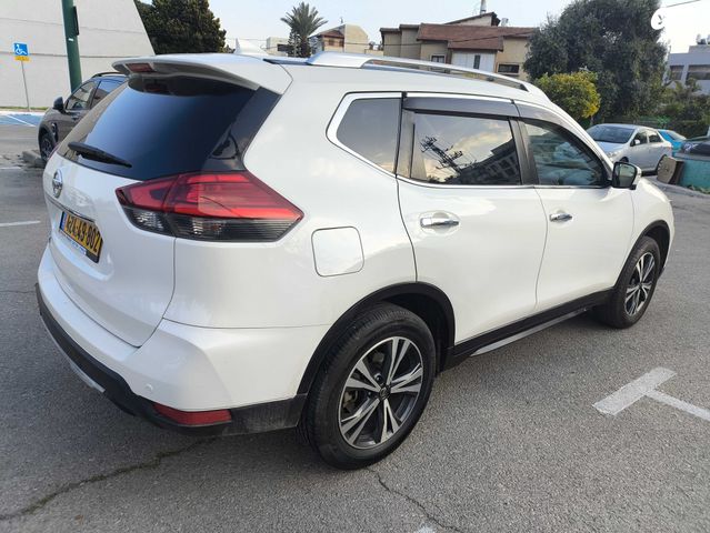 ניסאן אקס טרייל