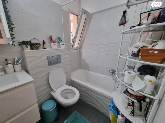 דירה, רב ניסים גאון 38, אלעד, אלעד