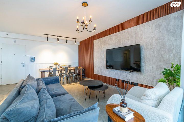 דירה, הר שלמה 1, היובל, אור עקיבא