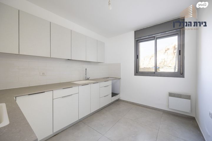 דירת גן, אבנר חי שאקי, גילה, ירושלים