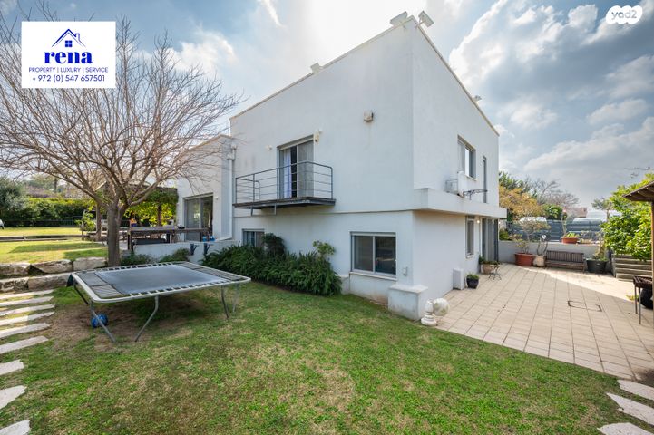 בית פרטי/ קוטג', המעוף, קיסריה