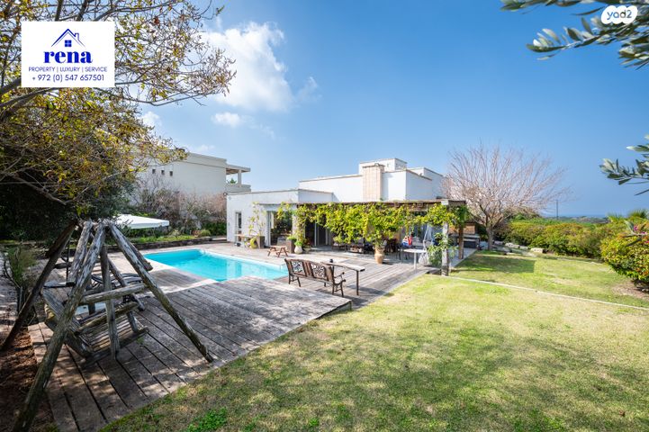 בית פרטי/ קוטג', המעוף, קיסריה