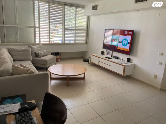 דירה, הנדיב, מרכז, הרצליה