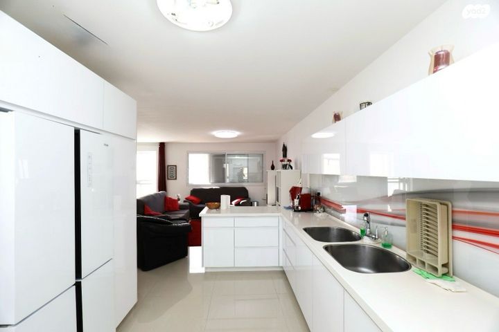 גג/ פנטהאוז, שאול המלך 3, צפון מערב מרכז העיר, נתניה