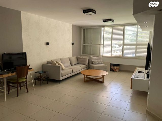 דירה, הנדיב, מרכז, הרצליה