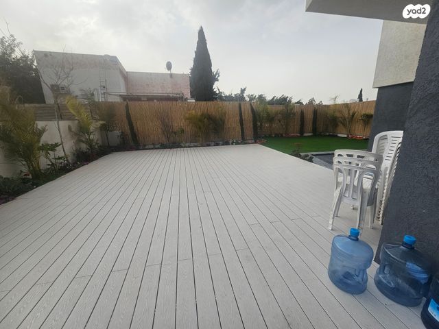 דירת גן, אסירי ציון, קרית שלום, תל אביב יפו