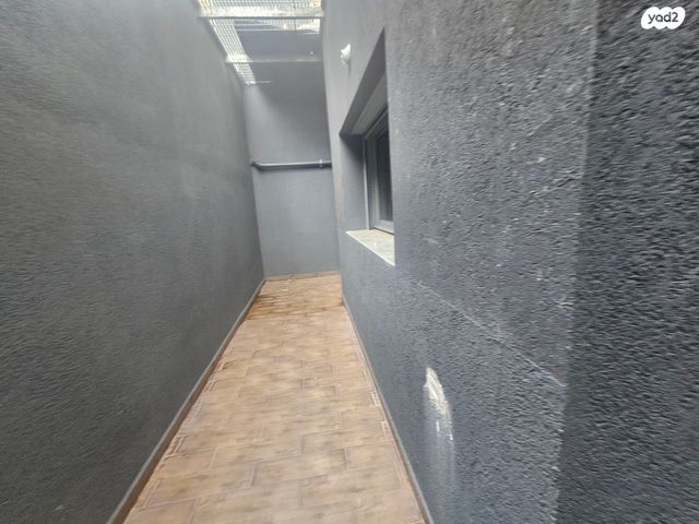 דירת גן, אסירי ציון, קרית שלום, תל אביב יפו