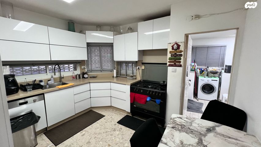 יפה נוף וגני דן