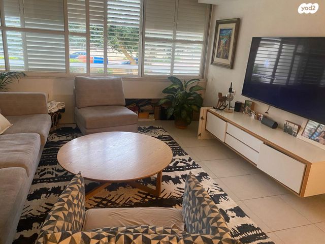 דירה, הנדיב, מרכז, הרצליה