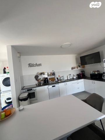 גג/ פנטהאוז, אופקים