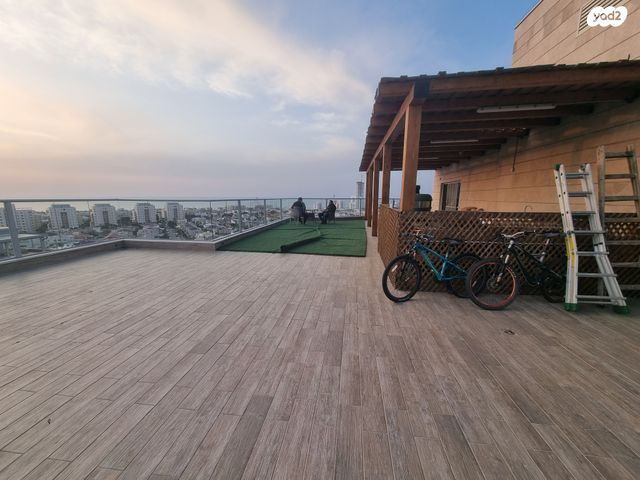 גג/ פנטהאוז, דרך היין, ברנע, אשקלון