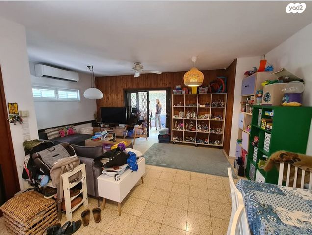 דו משפחתי, יחזקאל, רמת חן, רמת גן