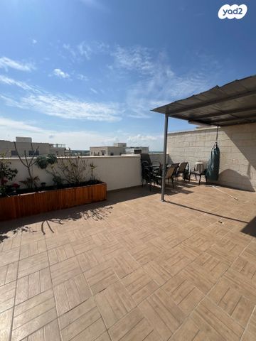 גג/ פנטהאוז