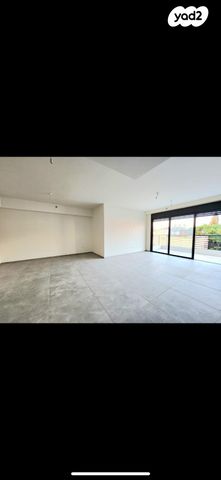 דירה, דבורה הנביאה, גני צהלה, רמות צהלה, תל אביב יפו