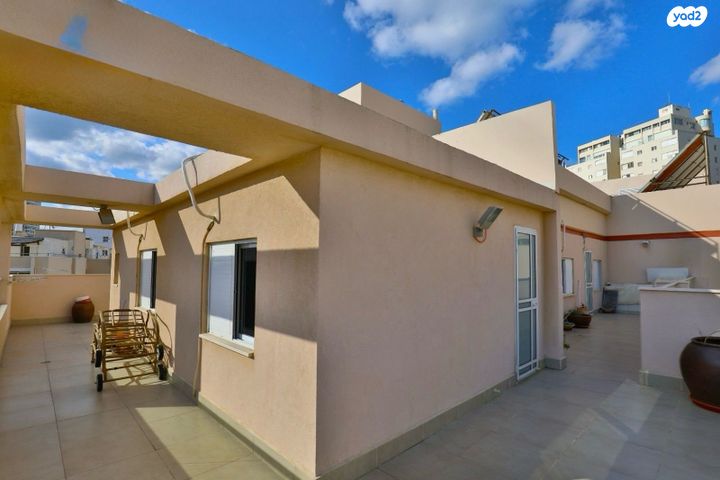 גג/ פנטהאוז, שאול המלך 3, צפון מערב מרכז העיר, נתניה