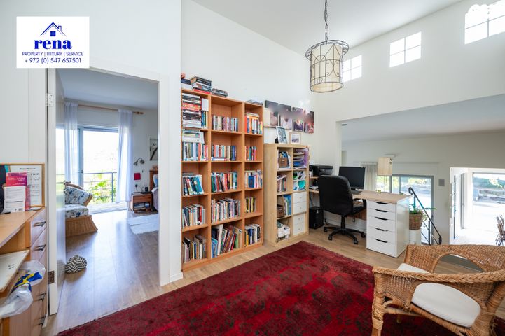 בית פרטי/ קוטג', המעוף, קיסריה