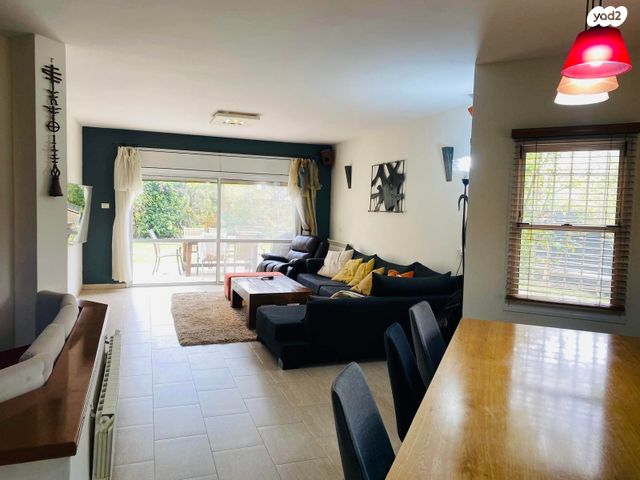 בית פרטי/ קוטג', להבים