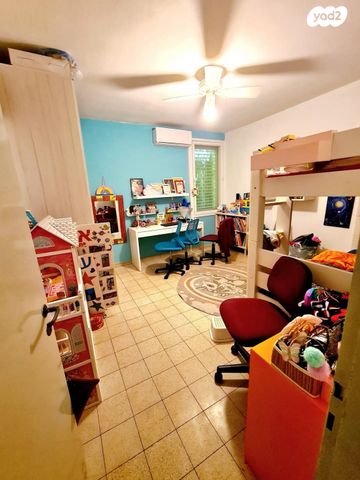 דו משפחתי, יחזקאל, רמת חן, רמת גן