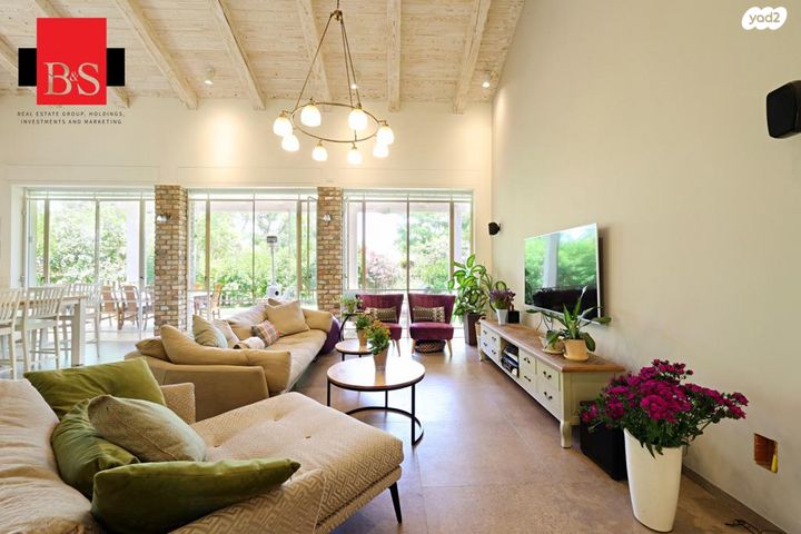 בית פרטי/ קוטג', המייסדים, יד חנה, יד חנה